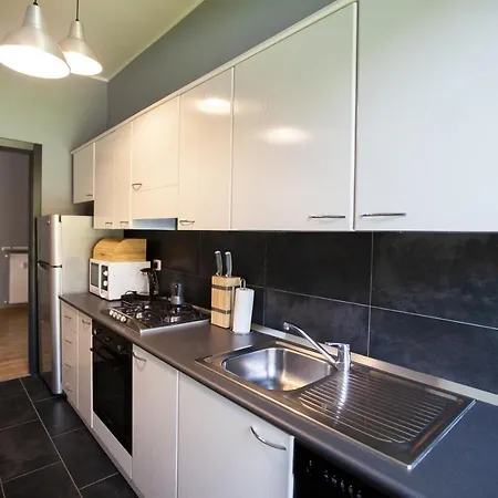 科摩别致奇想公寓 公寓 *