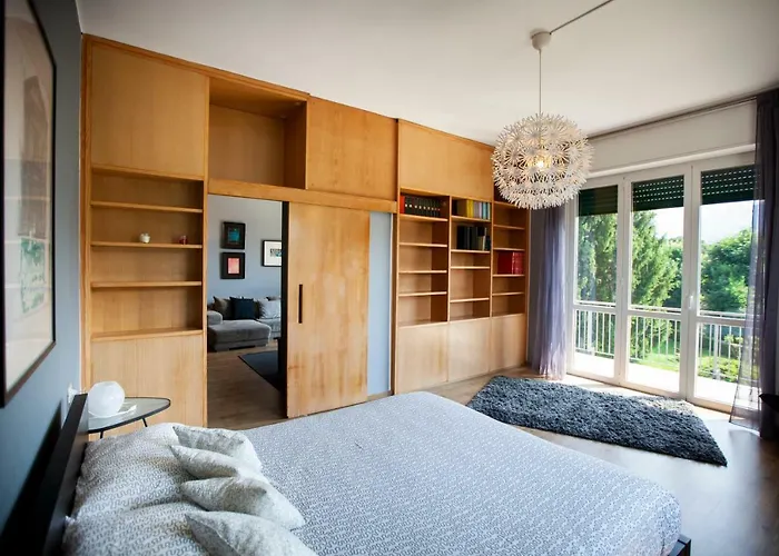 Chic And Freak * קומו