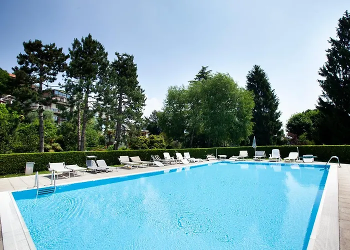 Chic And Freak קומו