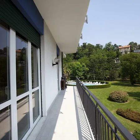 Chic And Freak Lägenhet *