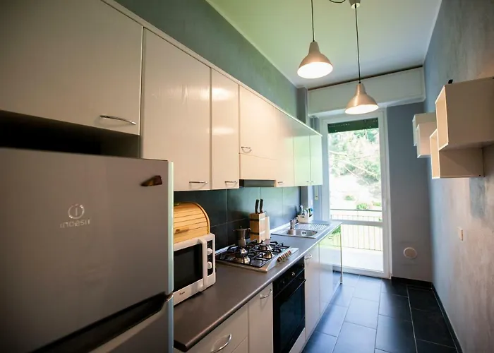 Chic And Freak * コモ